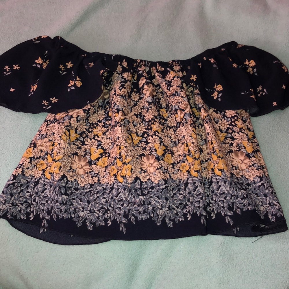 Cute crop top